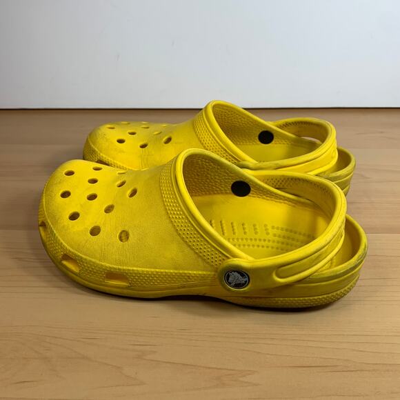 CROCS Women's Yellow Sandal size 7 - Picture 8 of 8